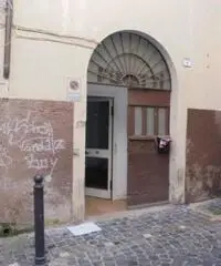 Affitto Magazzino in Via Ottaviani