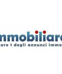 Affitto Magazzino in Via degli Scaloni