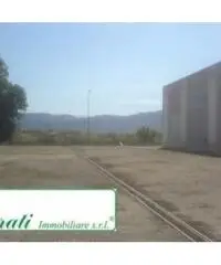 Bagni Di Tivoli: Affitto Magazzino da 810mq Bagni Di Tivoli: Affitto Magazzino da 810mq