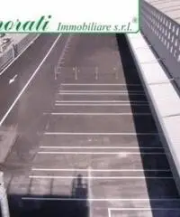 Bagni Di Tivoli: Vendita Capannone in Via Tiburtina Valeria