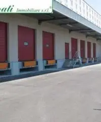 Bagni Di Tivoli: Vendita Capannone in Via Tiburtina Valeria