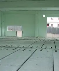 Capannone artigianale di nuova costruzione di mq.450 ca.Tiburtina Capannone artigianale di nuova costruzione di mq.450 ca.Tiburtina