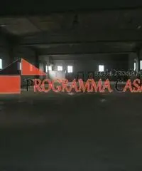 Capannone industriale in vendita a Pomezia via vaccareccia c11