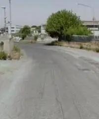 Cecchina: Vendita Capannone in Via Cancelliera