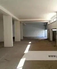 Centro -  Magazzino 6 locali € 150.000 MT601