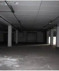 Colle Fiorito: Vendita Magazzino in Via dei Mughetti