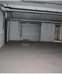 Colle Fiorito: Vendita Magazzino in Via dei Mughetti