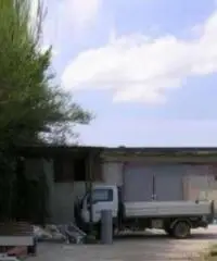 Frattocchie: Vendita Laboratorio in Via Campo Fattore