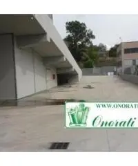 Guidonia: Affitto Magazzino in Via Nazionale Tiburtina