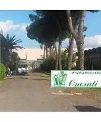 Guidonia: Vendita Capannone in Via Nazionale Tiburtina Guidonia: Vendita Capannone in Via Nazionale Tiburtina