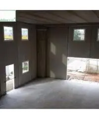 Guidonia: Vendita Laboratorio da 245mq con ascensore