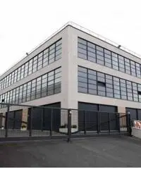 Le Macere: Affitto Magazzino in Via delle Macere