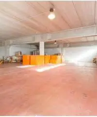 Le Macere: Affitto Magazzino in Via delle Macere