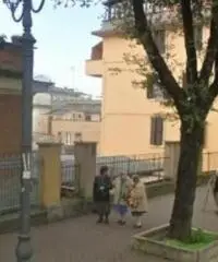 Pian Di Gerri: Vendita Laboratorio in Via Roma