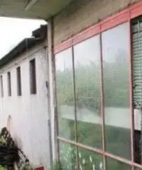 Pian Di Gerri: Vendita Capannone in Via Appia Sud, 3 angolo Via Caranella