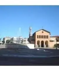 Quarantola: Vendita Capannone in Via Napoli, 179