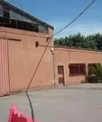 RifITI 048-AA881 - Capannone Industriale in Vendita a Roma - Portuense/Magliana di 1800 mq