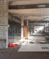 Roma- Zona Borghesiana- Capannone industriale