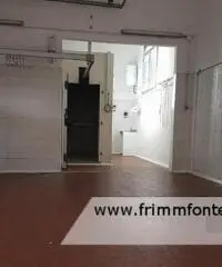 Tor Lupara -  Magazzino 4 locali € 650 MA402