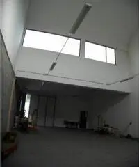 Mandriola: Affitto Capannone in via milani