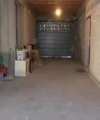 Magazzino allo stato grezzo cod. 00151