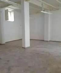 Vendita Magazzino in via Bologna, 4