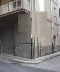 Vendita magazzino mq. 30 - Carini