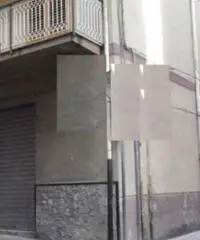 Vendita magazzino mq. 30 - Carini