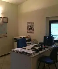 Laboratorio in vendita a Santa Croce sull'Arno 500 mq  Rif: 381351