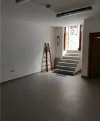 LOCALE DEPOSITO CENTRO STORICO - POTENZA