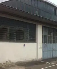 CAPANNONE di 1 vani e di 1100 mq (MONTEMURLO) rif. F472