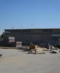 Vendita Capannone in via Destra Senio