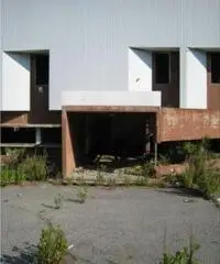 Vendita Capannone in via quarto negroni