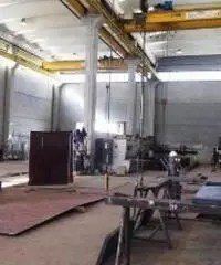 Vendita Capannone in via Alfio Flores n. 15 Vendita Capannone in via Alfio Flores n. 15