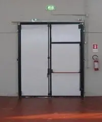 Vendita Capannone in Via Pontina Vendita Capannone in Via Pontina