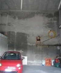 Vendita Magazzino in Via Fontana Maggiore