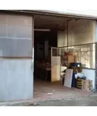 Vendita Magazzino in via Lucrezia Romana, 29