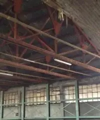 Capannone in Affitto a Vinovo