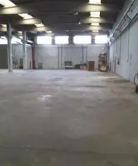 Rif: Capuano - Capannone in Affitto a Moncalieri