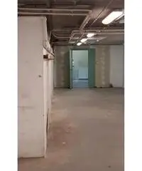 Vendita magazzino mq. 260 - Moncalieri