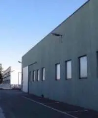 Vendita Capannone in Via dell'Industria, n. 9 - (Zona P.I.P.)