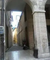 Vendita Magazzino in Corso Giuseppe Garibaldi Vendita Magazzino in Corso Giuseppe Garibaldi