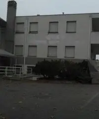 Rif: DG006 - Capannone commerciale in zona di forte passaggio Rif: DG006 - Capannone commerciale in zona di forte passaggio