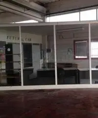 Affitto Capannone in Viale della Vittoria, 34/b