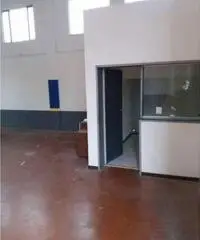 Affitto Capannone in via del commercio, 1/a