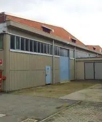 Capannone / Fondo in affitto a Ozzano dell'Emilia