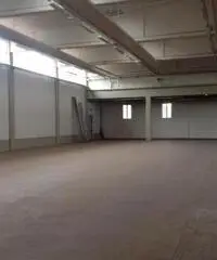 Locale commerciale in affitto a Castel Maggiore