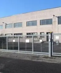 Capannone in Vendita a Poncarale