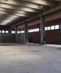 Vendita Capannone da 2500mq