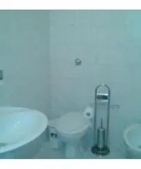 Vendita Laboratorio in via doberdò, 73